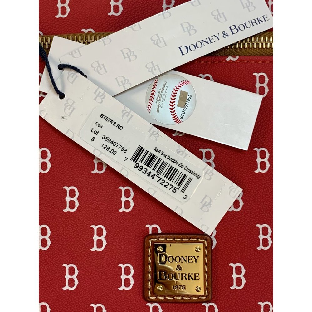 Dooney & Bourke Red Sox Double Zip Crossbody NWT - Picture 4 of 6
